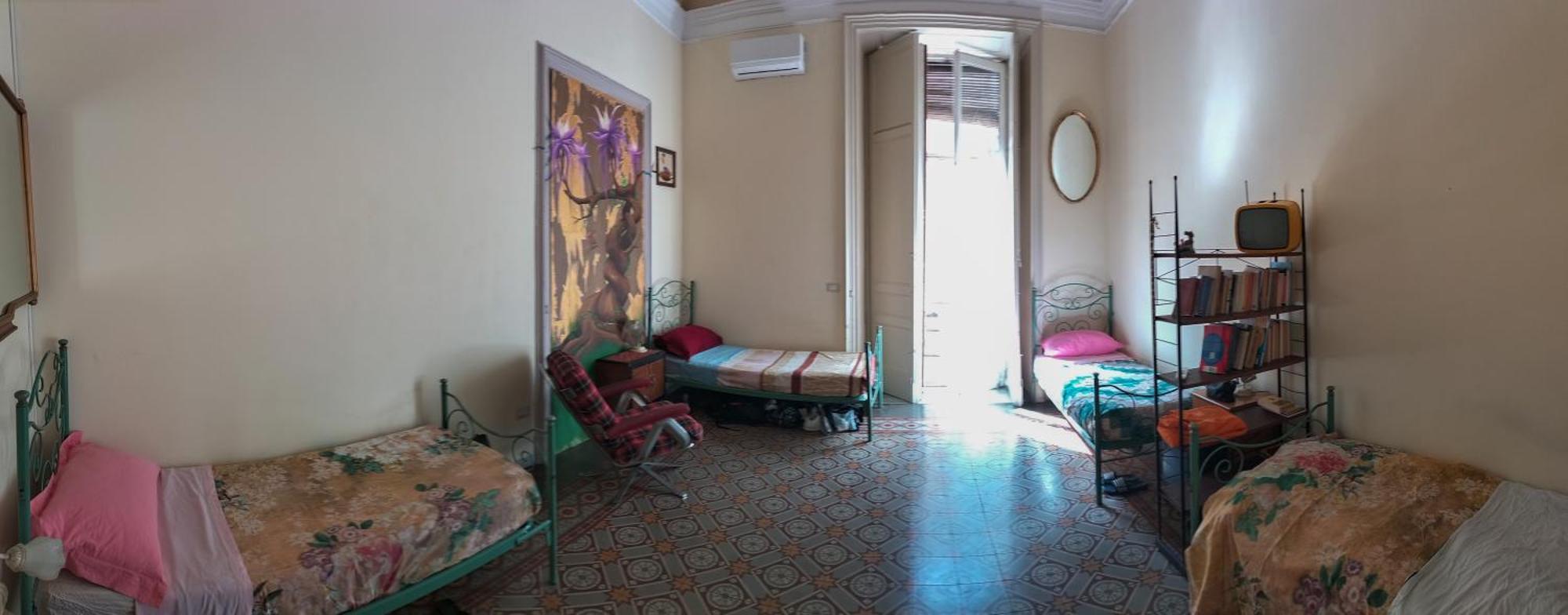 Casa Verdi - House Of Travelers Катания Екстериор снимка