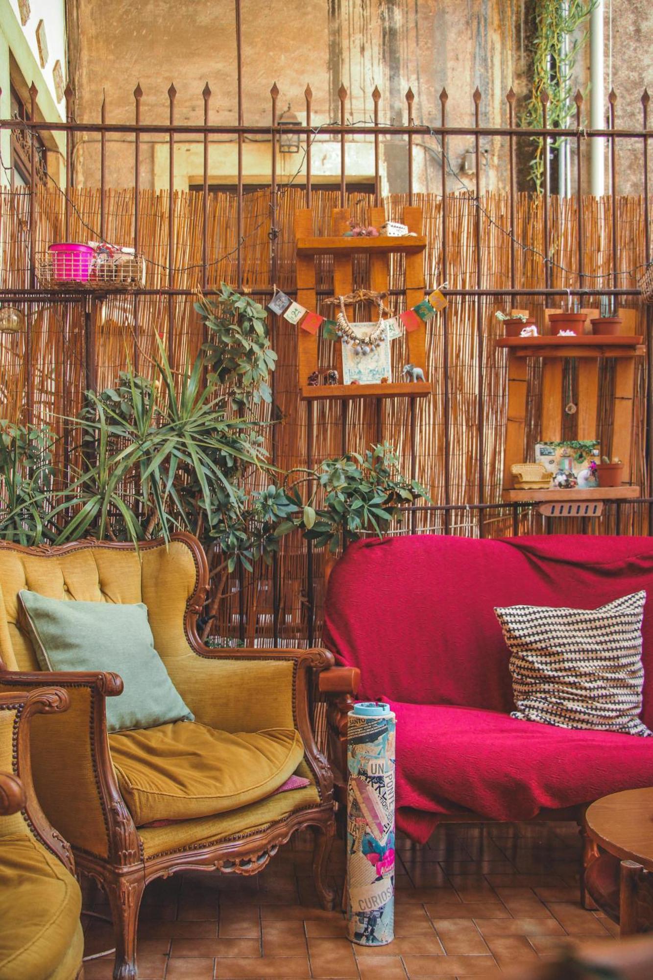 Casa Verdi - House Of Travelers Катания Екстериор снимка