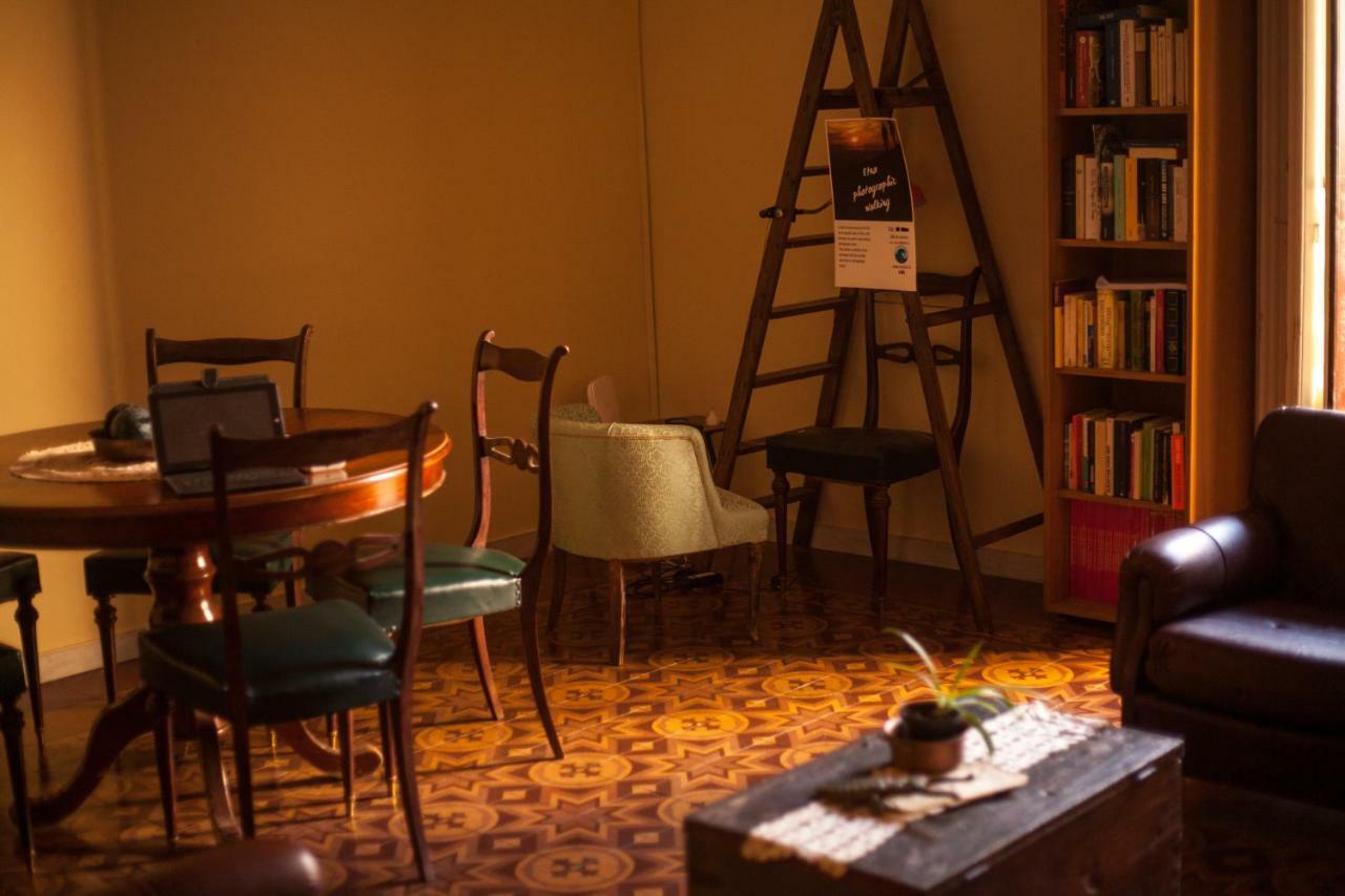 Casa Verdi - House Of Travelers Катания Екстериор снимка